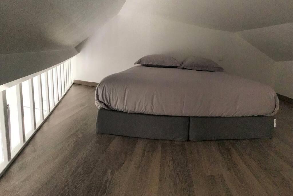 Appartamento Duplex Bellifontain Au Coeur De Fontainebleau Esterno foto